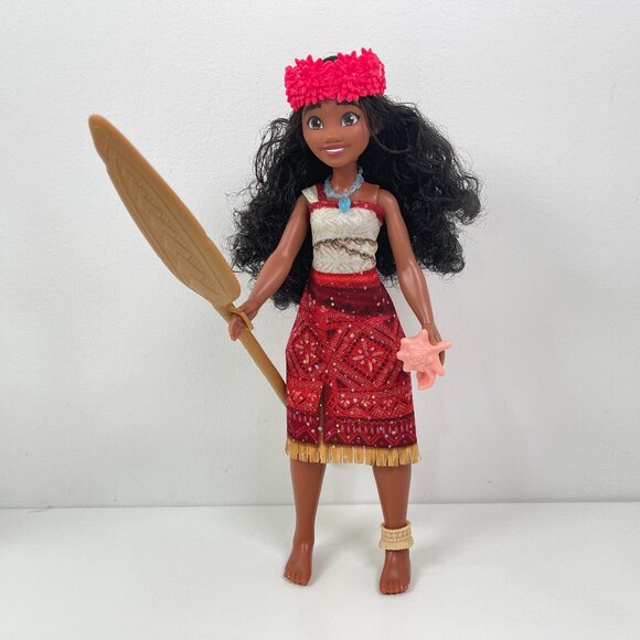 Disney Moana 2 Singing Adventure Moana Doll with Signature Outfit & Accessories - Picture 1 of 6